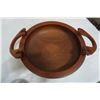 Image 8 : 2 WOOD CARVINGS AND VINTAGE WOOD LIDDED BOWL AND SERVING BOWL