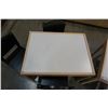Image 3 : 2 KIDS TABLES AND 5 CHAIRS