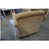 Image 6 : SOFA SO GOOD UPHOLSTERED ARMCHAIR