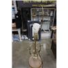 Image 7 : BRASS AND GLASS FLOOR LAMP