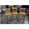 Image 1 : PAIR OF PINE BAR STOOLS
