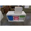 Image 1 : WHITE SHELF WITH PLASTIC BINS