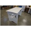 Image 4 : WHITE DESK
