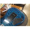 Image 7 : SERIES A ELECTRIC GUITAR IN HARD CASE