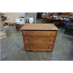 ANTIQUE 3 DRAWER DRESSER