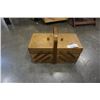 Image 1 : VINTAGE SEWING BOX