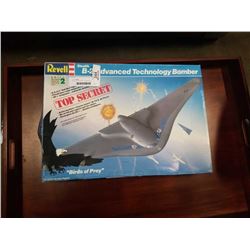 REVELL B-2 ADVANCE TECHNOLOGY BOMBER MODEL