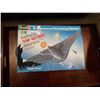 Image 1 : REVELL B-2 ADVANCE TECHNOLOGY BOMBER MODEL
