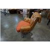 Image 4 : LEATHER BUTTONBACK ROLLING OFFICE CHAIR