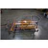 Image 2 : HAPPI-YIME VINTAGE WOODEN SLED WITH RAILINGS
