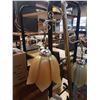 Image 2 : MCM FLOWER POLE LAMP