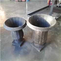 Large and medium metal planters