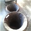 Image 4 : Large and medium metal planters
