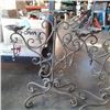 Image 3 : 2 decorative metal candlestands