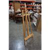 Image 2 : LARGE ART EASEL