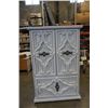 Image 2 : WHITE PAINTED WARDROBE DRESSER