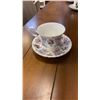 Image 8 : 6 ROYAL ALBERT CUPS AND SAUCERS