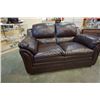 Image 3 : LEATHER LOVESEAT
