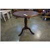 Image 2 : SCALI DURANT PARLOUR TABLE