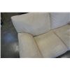 Image 5 : WHITE LEATHER LOVESEAT