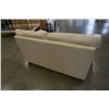 Image 6 : WHITE LEATHER LOVESEAT