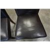 Image 5 : 2 MODERN LEATHER LOOK CHAIRS