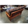 Image 6 : WOOD FRAMED FUTON