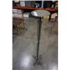 Image 2 : 4ft decorative metal candle stand