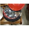 Image 3 : WOK AND LIDDED PAN