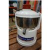 Image 2 : OMEGA 1000 JUICER - TESTED WORKING