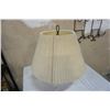 Image 3 : Porcelain table lamp