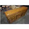 Image 3 : 8 Drawer oak dresser