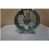 Image 2 : RETRO TABLE FAN