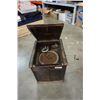 Image 6 : Orthophonic victorola phonograph