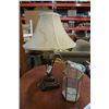 Image 1 : Vintage table lamp with brass and small glass display case