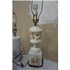 Image 2 : 3 vintage lamps