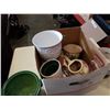 Image 4 : Box of various planters