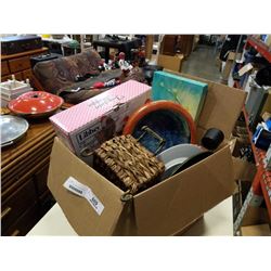 BOX OF KITCHEN ITEMS, TULIP SUNDAE GLASSES