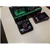 Image 3 : Zoom guitar pedal, pocket drone and charger