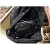 Image 5 : TOTE OF ESTATE GOODS