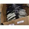 Image 3 : LOT OF NEW 5 SHIRT HANGERS - RETAIL $12.99