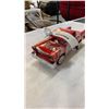 Image 2 : 2 TIN CAN HAND CRAFTED CAR AND GUITAR