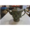 Image 2 : DECORATIVE METAL TEAPOT AND VASE