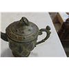 Image 4 : DECORATIVE METAL TEAPOT AND VASE