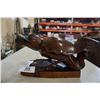 Image 2 : HAND CARVED EASTERN BIRD