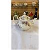 Image 4 : 2 ANTIQUE ROYAL ALBERT TEA POTS