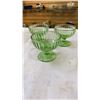 Image 8 : 5 PICES URANIUM GLASS 8 INCH TALL VASE AND 4 BOWLS