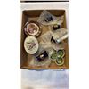 Image 2 : TRAY OF MINIATURE LIMOGES CHINA, IRISH PORCELAIN