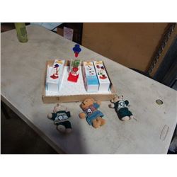 3 NEW DRINKING BIRDS AND 3 BEAR CLOCKS