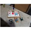 Image 1 : 3 NEW DRINKING BIRDS AND 3 BEAR CLOCKS